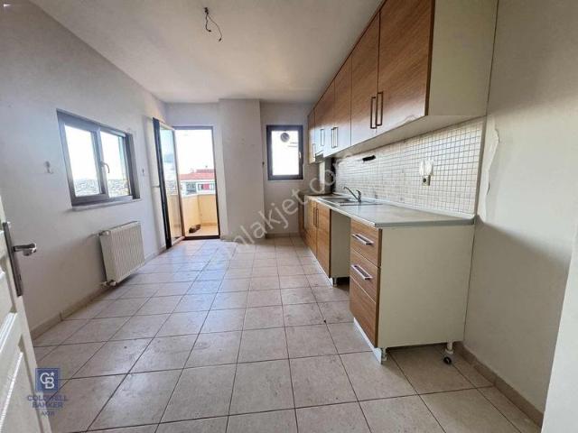 Sancaktepe Yeşilkoru Evleri'nde Kiralık 3 + 1 Daire