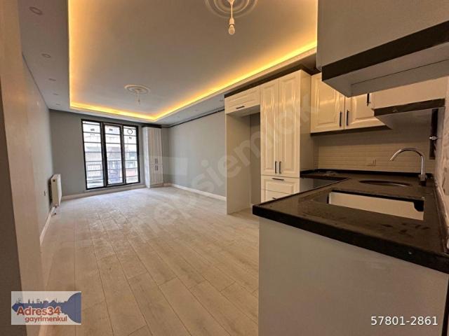 SANCAKTEPE YENİDOĞANDA 2+1 EBEVEYN BANYOLU KULLANIŞLI SIFIR DAİRE !