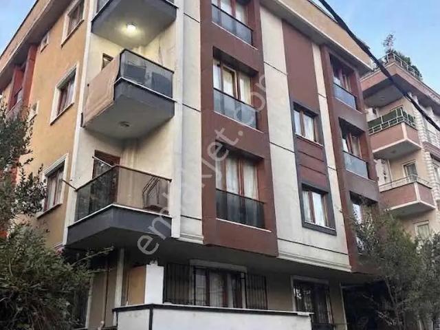 Sancaktepe Yenidoğanda Kullanışlı 3+1 Ara Kat Daire