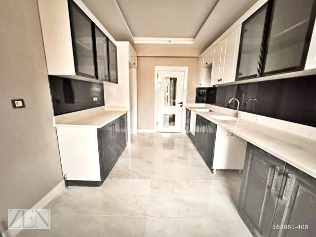 SANCAKTEPE'DE YENİ BİNA E.BANYOLU LÜXYAPILI 3+1DAİRE SEÇENEKLERİ