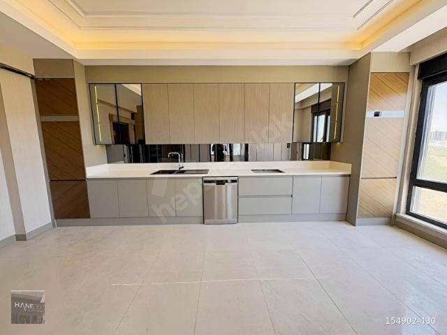 SANCAKTEPE'NİN PRESTİJLİ KONUMUNDA SATILIK 3,5+1 DAİRE