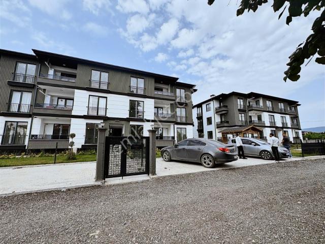 Sancak Emlak'tan Köprübaşı Mh.ebv.banyolu 3+1 Sıfır Daire