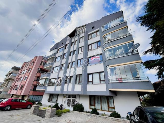 Sancak Konrad Adenauer Caddesinde 6+1 En Üst Kat Geniş Daire