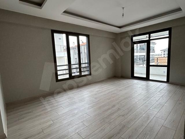 SANCAK MAH. 3+1 LÜKS ARA KAT DAİRE HOBİ BAHÇELİ