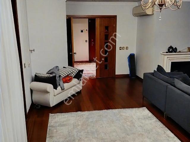 Sancak Mahallesi Satılık 4+1 Daire