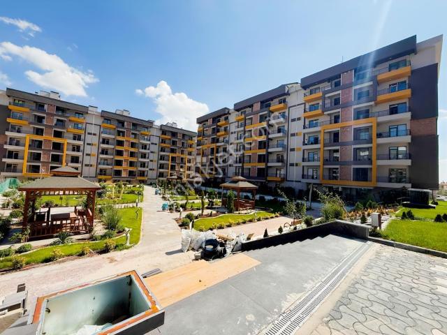 Sancak Port Maslakta Satılık 2+1 Lüx Daire