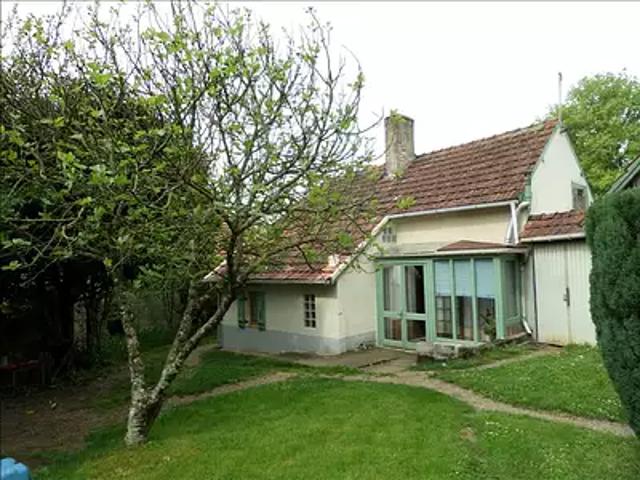 Feux 18300 Achat / Vente maison 4 pièces t4 au dernier étage