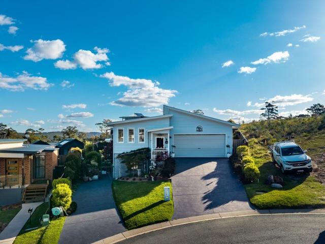 Sanctuary by the Lake: Single Level Luxury, Outdoor Oasis & In Town Convenience