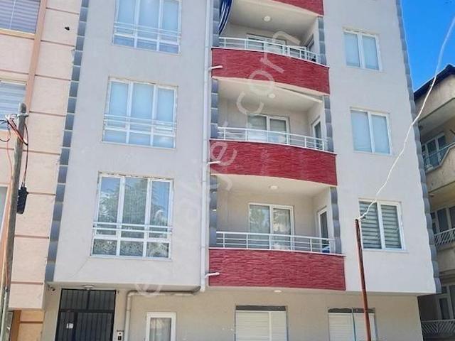 Sandıklı Çakır Mahallesi'nde 3+1 Geniş Ferah Satılık Daire