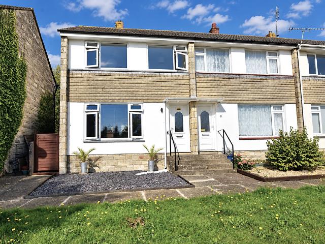 Sandcroft Avenue, Ryde PO33, 3 bed property to rent, £1,050 pcm | PrimeLocation