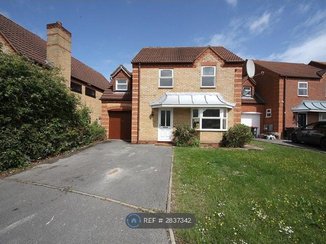 Sandal Court, Milton Keynes MK5, 4 bed detached house to rent, £2,050 pcm | PrimeLocation
