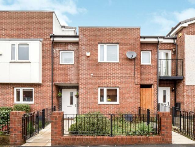 Sandal Street, Manchester M40, 4 bed property to rent, £1,625 pcm | PrimeLocation
