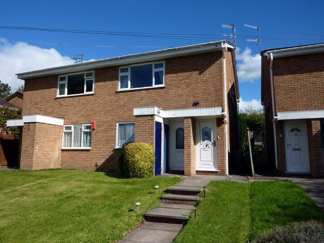 Sandals Rise, Halesowen 1 bed flat to rent £695 pcm £160 pw