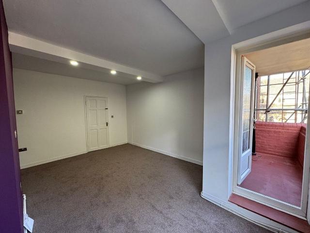 Sandgate House, London E5, 2 bed shared accommodation to rent, £2,150 pcm | PrimeLocation