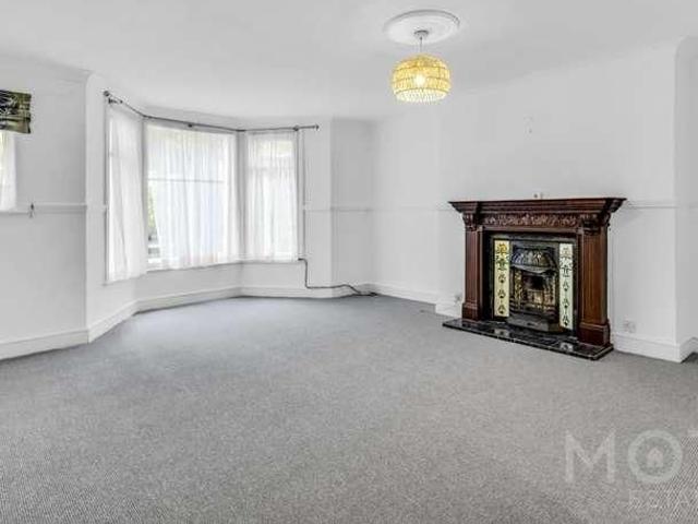 Sandgate Road, Folkestone, CT20