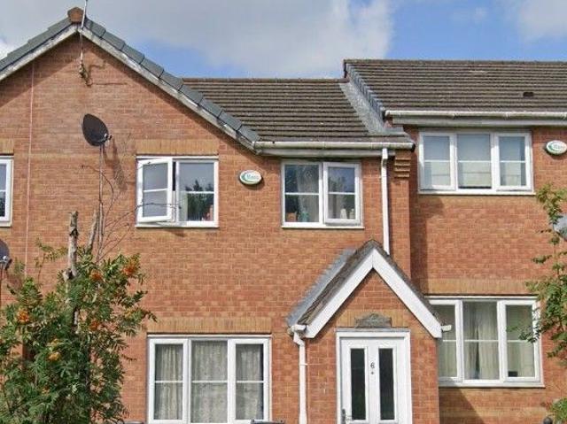 Sandering Drive, Manchester M8, 2 bed terraced house to rent, £1,300 pcm | PrimeLocation