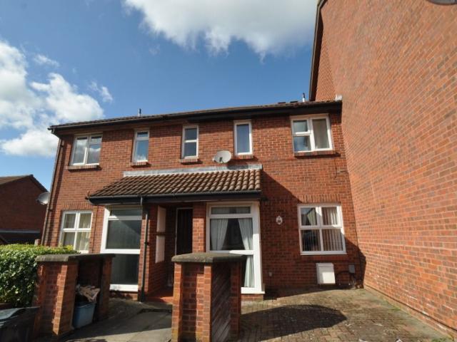Sanderling Close, Letchworth Garden City SG6, 1 bed flat to rent, £975 pcm | PrimeLocation
