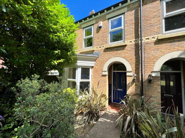 Sanderson Close, Hull, East Riding Of Yorkshire HU5, 3 bed detached house to rent, £975 pcm | PrimeLocation
