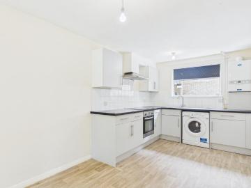 Sandford, Ravensthorpe, PETERBOROUGH. 3 bed end of terrace house to rent £1,095 pcm £253 pw