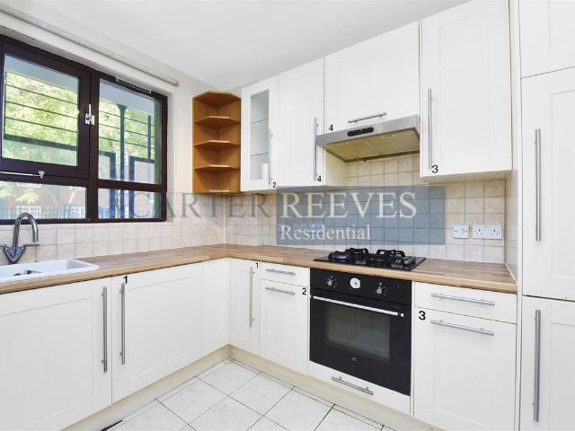 Sandfield, Cromer Street, London WC1H, 4 bed flat to rent, £3,950 pcm | PrimeLocation