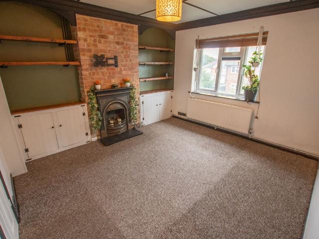 Sandfields, Send GU23, 2 bed flat to rent, £1,500 pcm | PrimeLocation