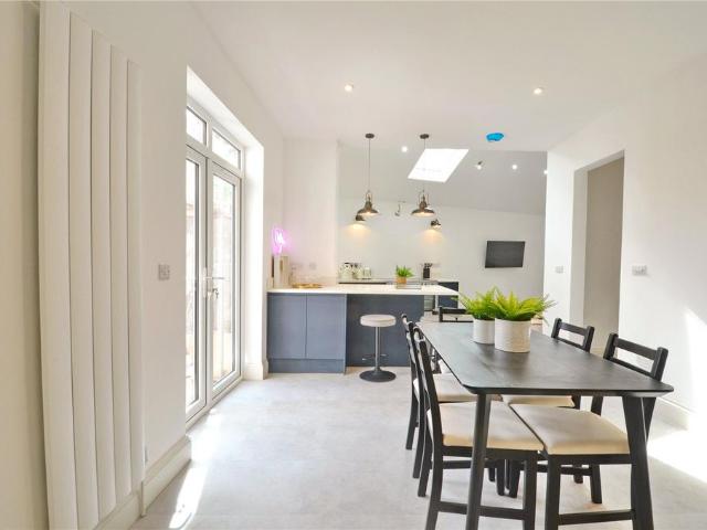 Sandholme Road, Brislington, Bristol. 5 bed end of terrace house to rent £3,600 pcm £831 pw