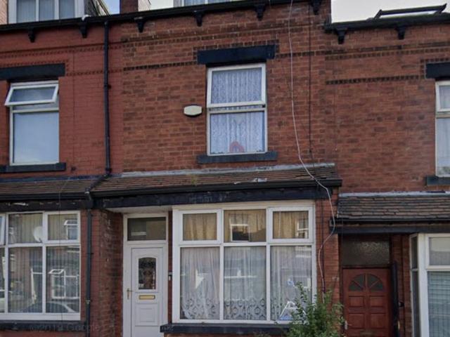 Sandhurst Place, Leeds, West Yorkshire LS8, 4 bed terraced house to rent, £1,100 pcm | PrimeLocation