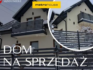 Dwukondygnacyjny dom 4 sypialnie, garaż, ogrzewanie gazowe