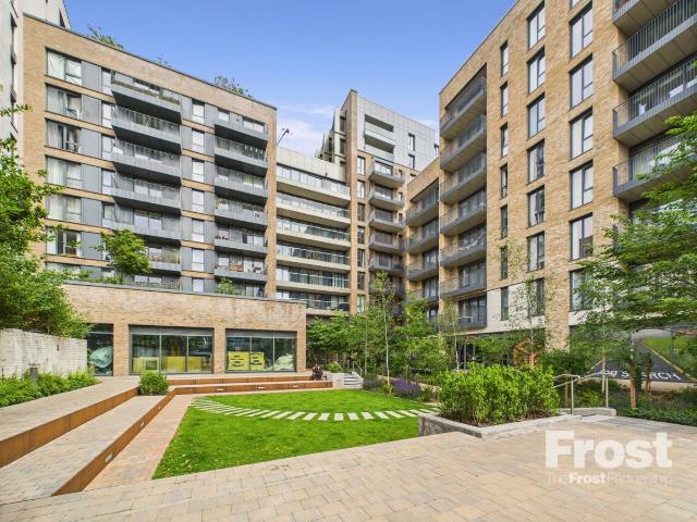 Sandown House, 124 High Street, Staines Upon Thames, Surrey TW18, 2 bed flat to rent, £2,000 pcm | PrimeLocation