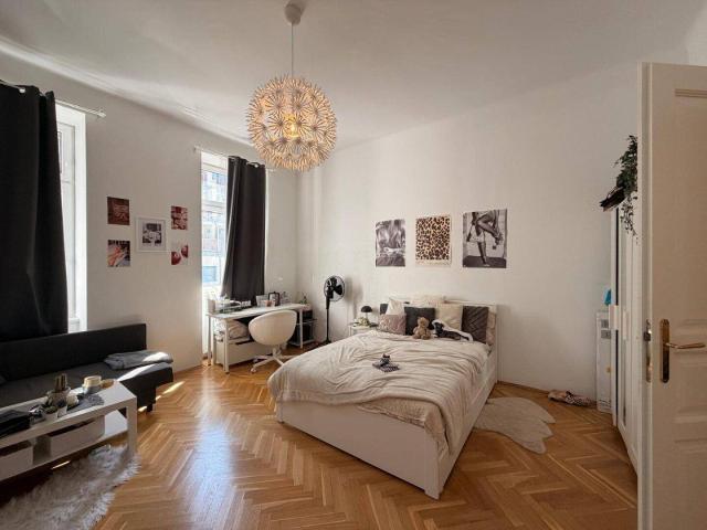 Sandleitengasse WG taugliche 3 Zimmer Altbauwohnung zu vermieten