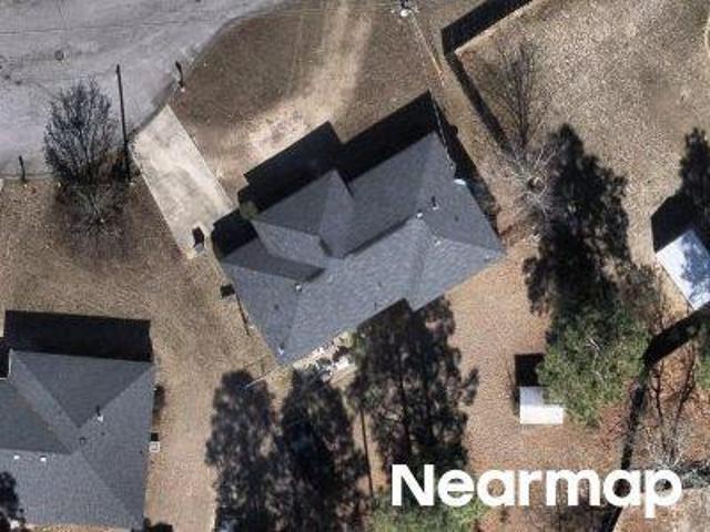 Sandstone Ln