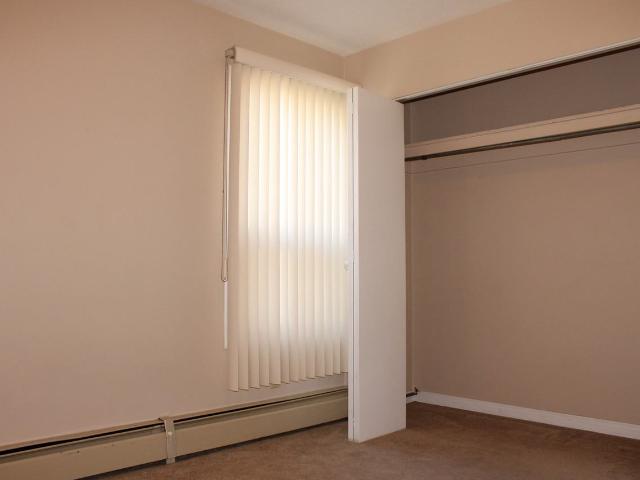Sandstone North Studio Apartment for Rent at 490 Range Lake Rd, Yellowknife, NT X1A 3G4