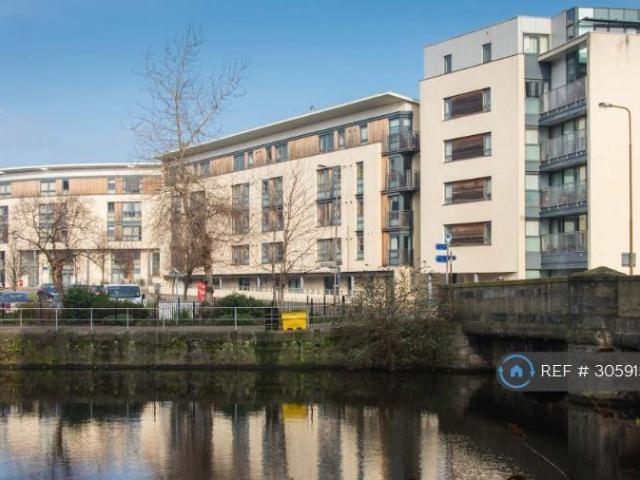 Sandport Way, Edinburgh, EH6 2 bed flat to rent £1,395 pcm £322 pw