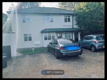 Sandpit Lane, St. Albans AL1, 2 bed maisonette to rent, £2,250 pcm | PrimeLocation