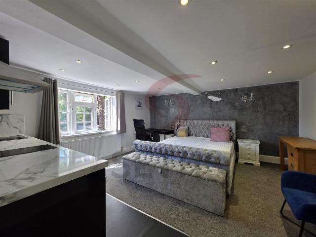 Sandpits Lane, Keresley, Coventry CV6, Studio to rent, £825 pcm | PrimeLocation