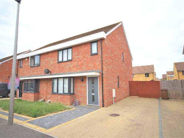 Sandpiper Close, East Tilbury, Essex RM18, 3 bed semi detached house to rent, £1,900 pcm | PrimeLocation