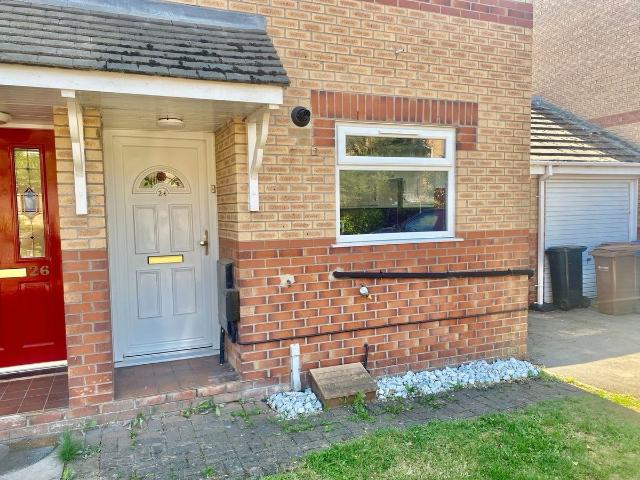 Sandpiper Drive, Stockport SK3, 2 bed semi detached house to rent, £1,200 pcm | PrimeLocation