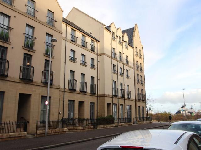 Sandpiper Road, Leith, Edinburgh EH6, 2 bed flat to rent, £1,300 pcm | PrimeLocation
