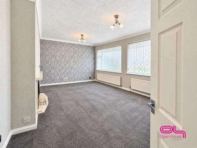 Sandray Close, Bolton, BL3