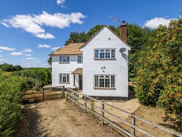 Sandridgebury Lane, Sandridge, St.Albans AL3, 3 bed detached house to rent, £2,500 pcm | PrimeLocation
