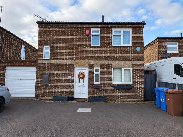 Sandringham Drive, Derby DE21, 3 bed property to rent, £1,350 pcm | PrimeLocation