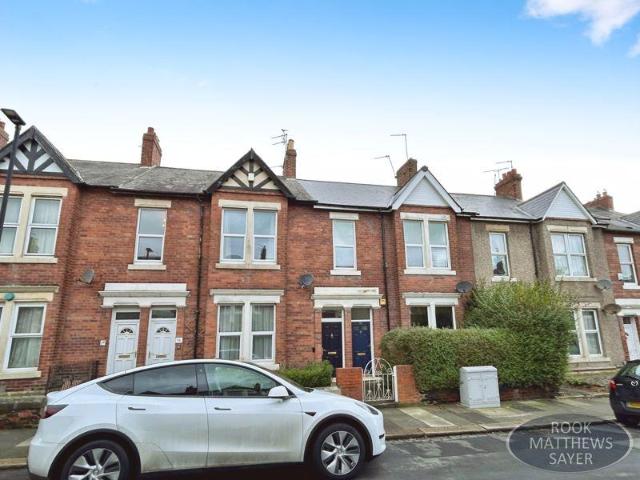 Sandringham Road, Newcastle Upon Tyne. 2 bed flat to rent £1,100 pcm £254 pw