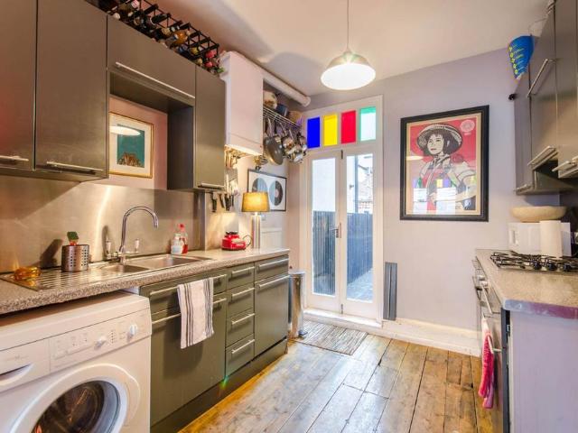 Sandringham Road, London, NW2 5EG, United Kingdom | 1 bed apartment for rent #125054679 | Rentberry
