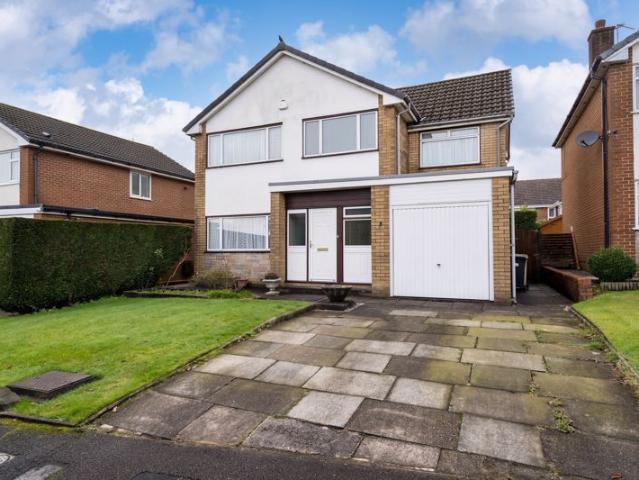 Sandwood Avenue, Ladybridge, Bolton BL3, 4 bed detached house to rent, £1,500 pcm | PrimeLocation