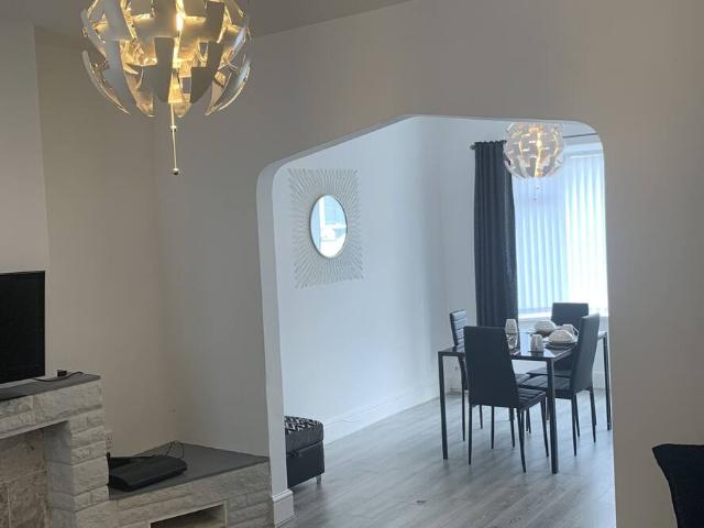 Sandwell, B66 4ED, United Kingdom | 2 bed house for rent #97189673 | Rentberry