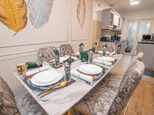 Sandwell, B68 0NR, United Kingdom | 3 bed townhouse for rent #171439303 | Rentberry