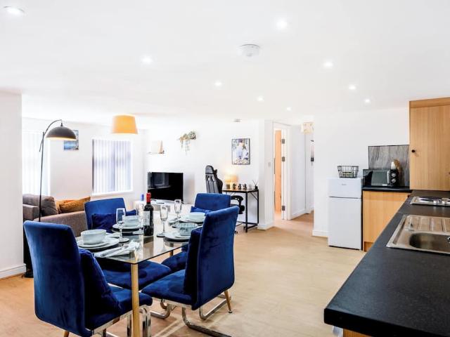 Sandwell, B68 0BS, United Kingdom | 2 bed apartment for rent #170085194 | Rentberry