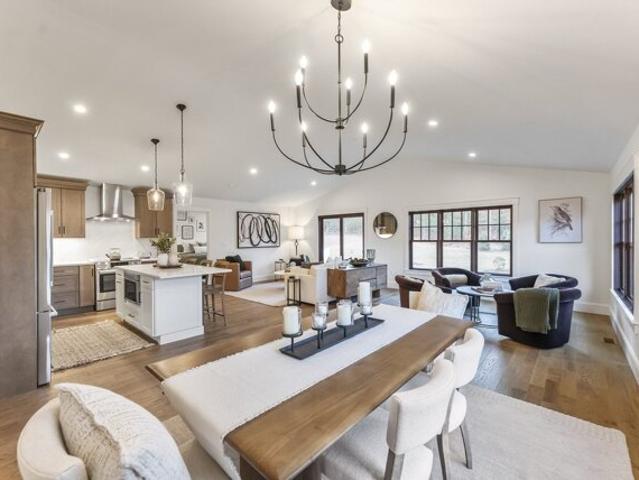 Sandwich Rd Apt,plymouth, Condo For Sale