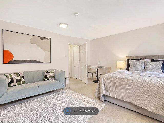 Sandwich Street, London WC1H, Studio to rent, £2,500 pcm | PrimeLocation