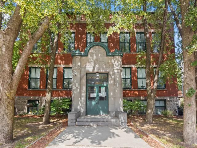 Sandy Hill Apartments